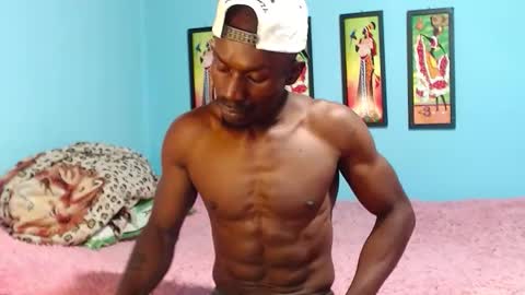 Snapshot of miltonn_jakee chatting on September 15, 7:58 pm Miltonn online show from September 15, 7:58 pm