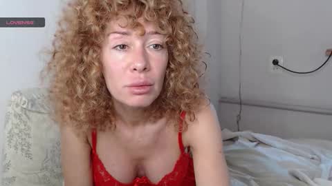 Snapshot of mimi_la chatting on October 13, 8:47 am mimi_la online show from October 13, 8:47 am