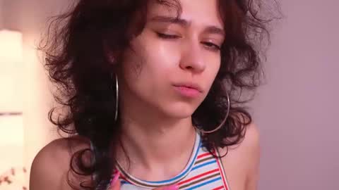  IRIS  online show from December 3, 8:56 am