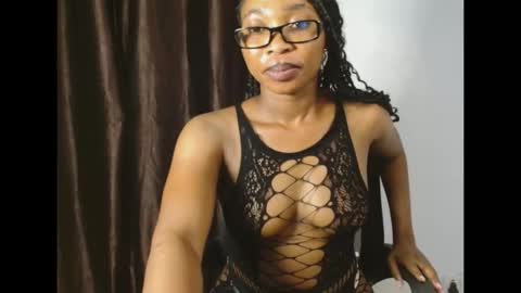 mimi online show from January 31, 9:46 pm