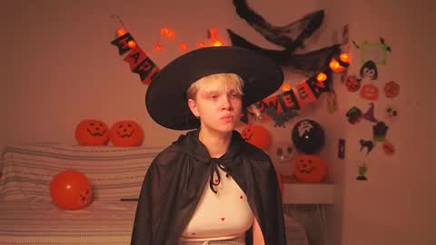 Sonya online show from October 30, 1:12 pm