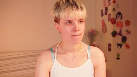 Sonya online show from November 18, 2:43 pm