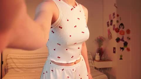 Sonya online show from November 20, 2:06 pm