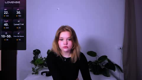 hi Im Mina  online show from January 24, 9:06 am