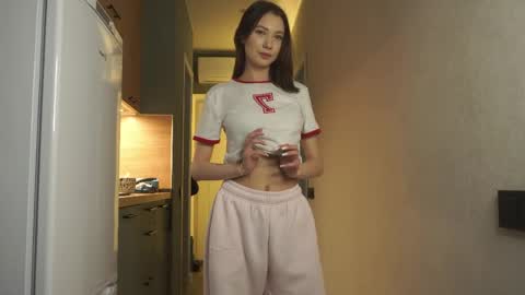 Mira online show from March 25, 8:53 am