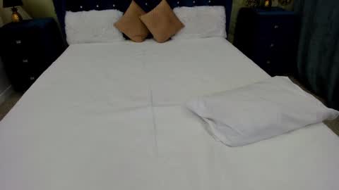 Snapshot of minchelskatrina chatting on January 8, 12:37 pm minchelskatrina online show from January 8, 12:37 pm