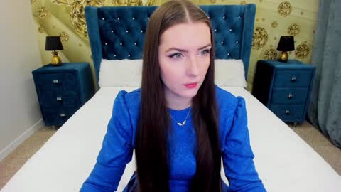 Snapshot of minchelskatrina chatting on January 11, 7:17 am minchelskatrina online show from January 11, 7:17 am