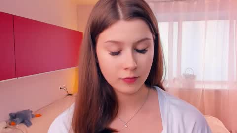 Mindi online show from November 5, 7:08 am