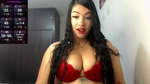 Snapshot of mindy_james chatting on April 26, 1:09 pm Mindy online show from April 26, 1:09 pm