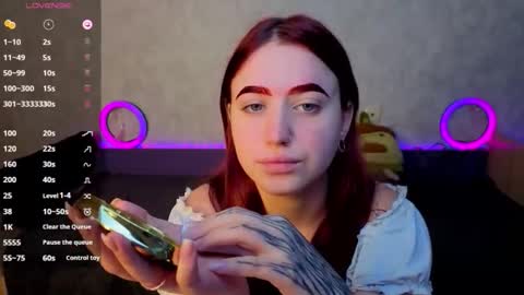 Snapshot of mini_lady2 chatting on October 11, 9:52 am Ruby online show from October 11, 9:52 am