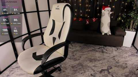 Rosie online show from December 22, 9:33 am