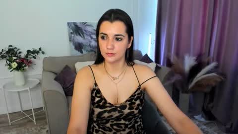 Snapshot of mintydaze chatting on September 21, 11:45 am Jessi online show from September 21, 11:45 am