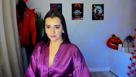 Snapshot of mintydaze chatting on October 28, 3:54 am Jessi online show from October 28, 3:54 am