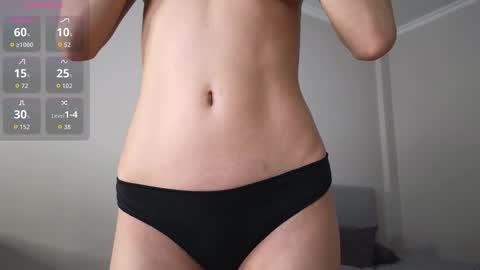 Snapshot of miolia chatting on November 29, 7:22 am lia online show from November 29, 7:22 am