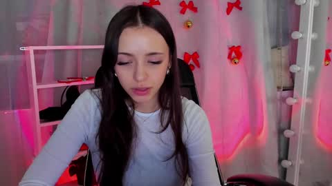 Snapshot of mipsymipson chatting on December 21, 2:47 pm NEXT STREAM NOVEMBER 27282930 online show from December 21, 2:47 pm