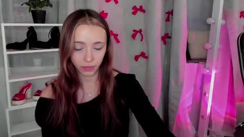 Snapshot of mipsymipson chatting on February 11, 1:20 pm NEXT STREAM NOVEMBER 27282930 online show from February 11, 1:20 pm