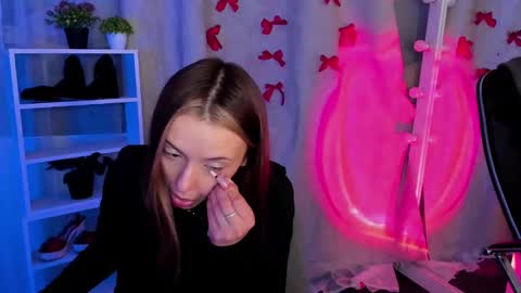 Snapshot of mipsymipson chatting on March 7, 1:07 pm NEXT STREAM NOVEMBER 27282930 online show from March 7, 1:07 pm