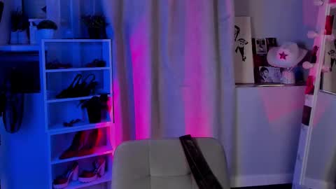 Snapshot of mipsymipson chatting on November 14, 10:03 am NEXT STREAM NOVEMBER 27282930 online show from November 14, 10:03 am