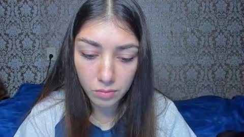 Snapshot of mira_bloempje chatting on September 20, 9:38 pm Mira online show from September 20, 9:38 pm