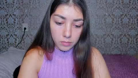 Snapshot of mira_bloempje chatting on October 14, 6:42 pm Mira online show from October 14, 6:42 pm