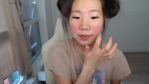 mira_g online show from February 24, 12:59 pm