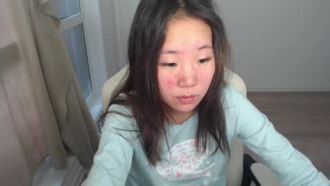 mira_g online show from March 12, 11:20 am