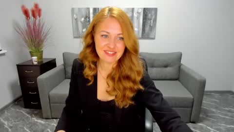 Snapshot of mira_whites chatting on February 27, 5:58 pm Mira online show from February 27, 5:58 pm