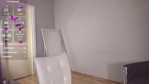 Meera online show from December 2, 1:57 pm