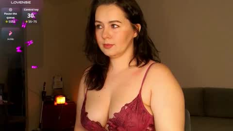 Meera online show from March 20, 11:53 pm