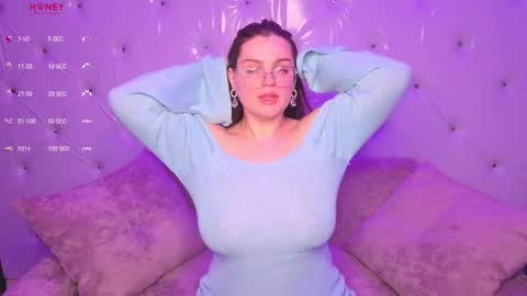 Milky online show from January 19, 2:59 am