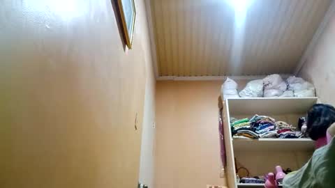 Snapshot of mirana_xxx chatting on October 22, 9:47 pm Im Ping online show from October 22, 9:47 pm