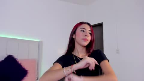 Miranda Rogers online show from December 19, 6:59 pm