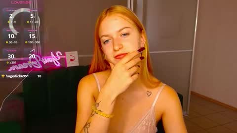 Snapshot of mirandamayers chatting on September 17, 6:04 am MirandaMayers online show from September 17, 6:04 am
