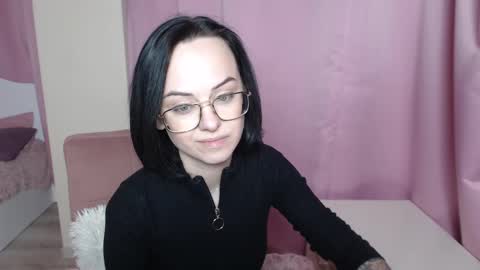 Snapshot of mirasky chatting on February 15, 6:23 pm Mira online show from February 15, 6:23 pm