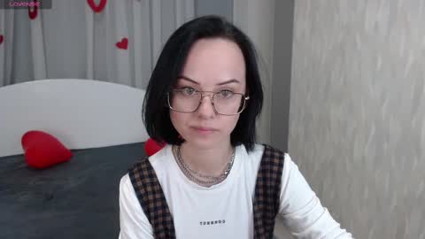 Snapshot of mirasky chatting on February 17, 3:42 pm Mira online show from February 17, 3:42 pm