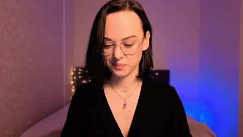 MiraSkyy online show from January 8, 8:11 pm