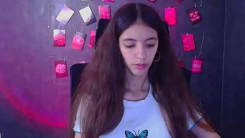 Snapshot of miri_miss chatting on November 7, 1:00 pm Miri online show from November 7, 1:00 pm