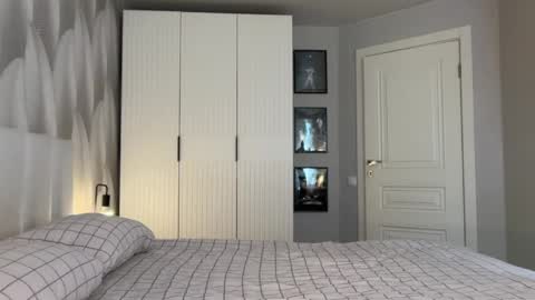 Miroslava online show from April 7, 5:30 am