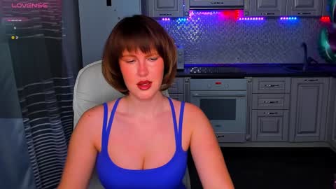 Snapshot of mirrorofsoul chatting on January 25, 4:56 am Shelley online show from January 25, 4:56 am