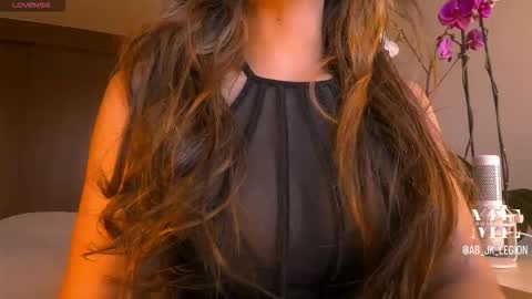 Eliza online show from March 1, 3:58 pm