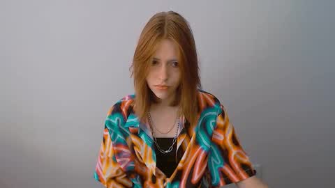 misaki_chan_ online show from September 9, 11:32 am