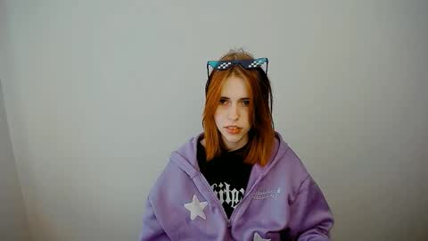 misaki_chan_ online show from October 18, 7:20 am