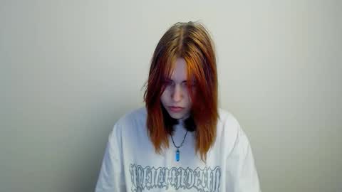 misaki_chan_ online show from November 10, 5:50 am