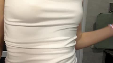 Snapshot of mishahartwigsen chatting on September 10, 7:36 pm Molly online show from September 10, 7:36 pm