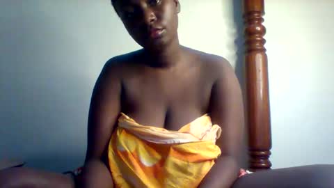 miss440 online show from September 17, 8:32 pm