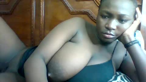 miss440 online show from February 19, 9:33 pm