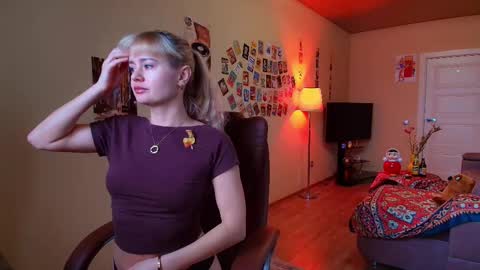 Snapshot of miss4motivated chatting on November 26, 7:42 am Kris online show from November 26, 7:42 am