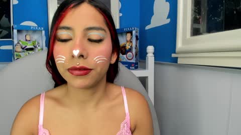 Snapshot of miss___allison chatting on February 1, 10:59 am Allison online show from February 1, 10:59 am