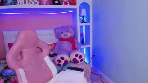 Megan online show from February 28, 2:12 am