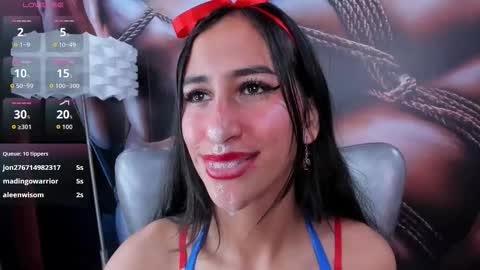 Snapshot of miss___taylor chatting on November 26, 6:20 pm Taylor online show from November 26, 6:20 pm